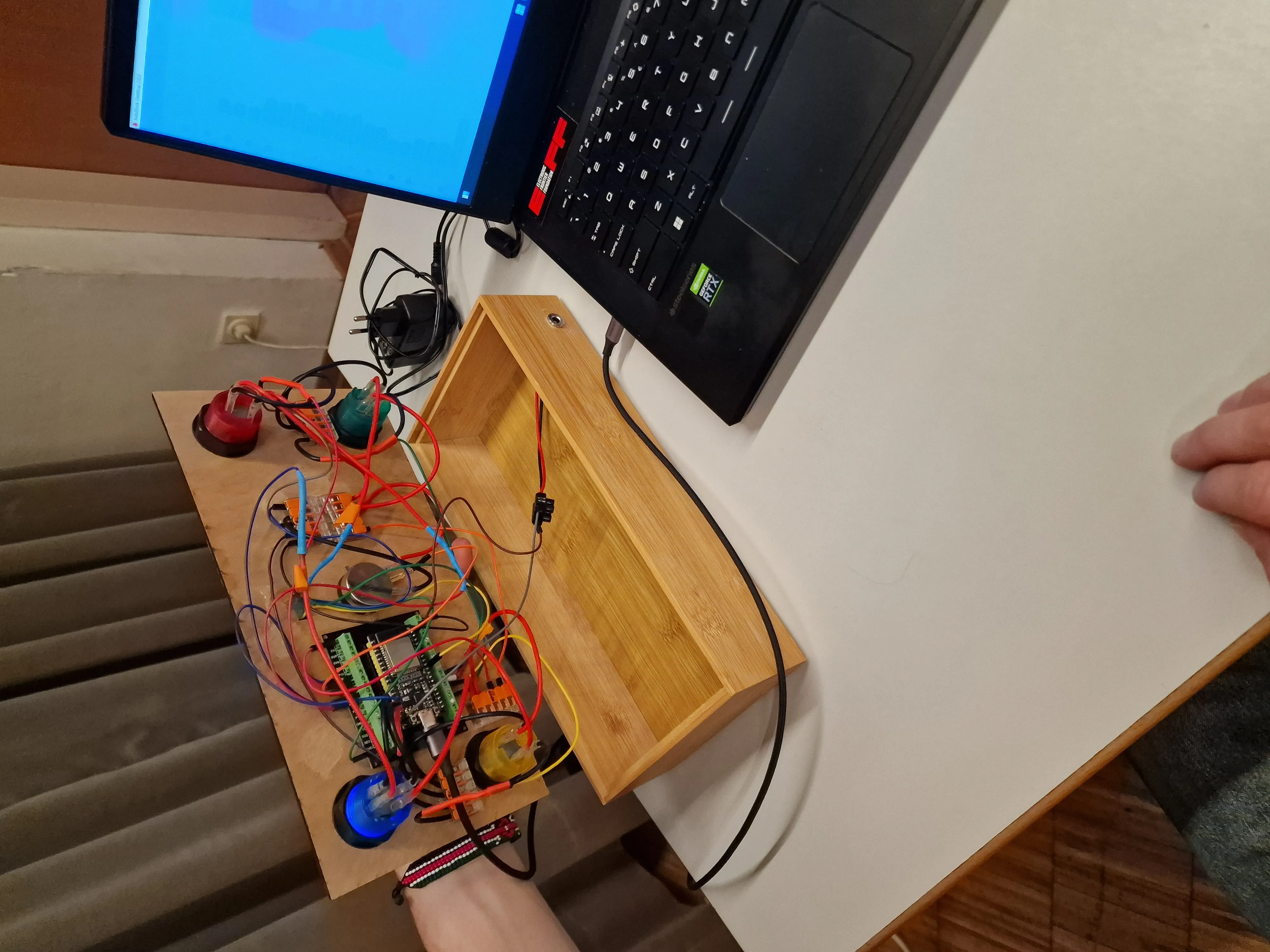 The box is ready for programming