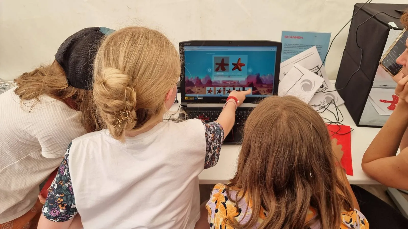 Kinder bauen 3D-Objekte mithilfe ihrer Zeichnungen und KI