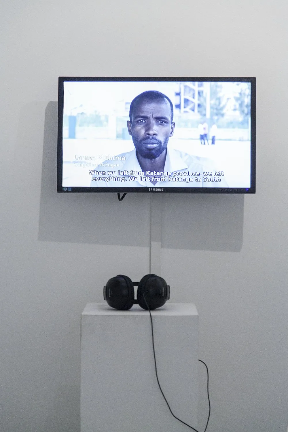 Ausstellung From Darkness Schwerpunkt Wissenschaft und Kunst