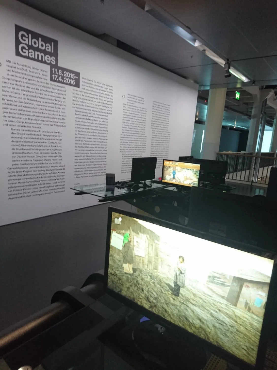 Ausstellung von Frontiers und From Darkness im ZKM Karlsruhe